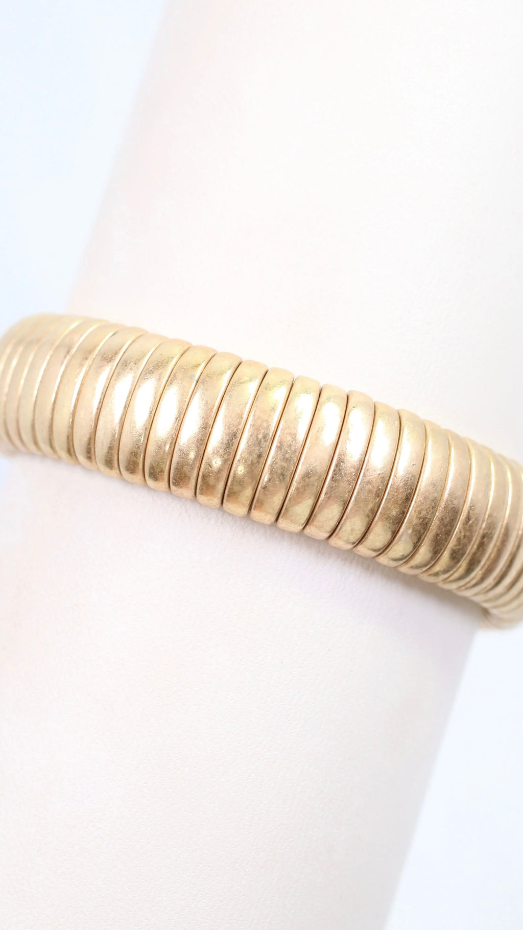 The Worn Gold Ribbed Bracelet